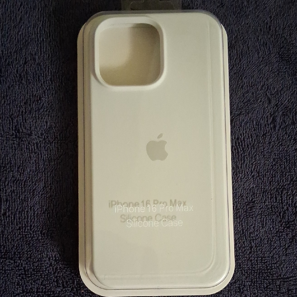 iPhone 16 Pro Max Silicone Case White